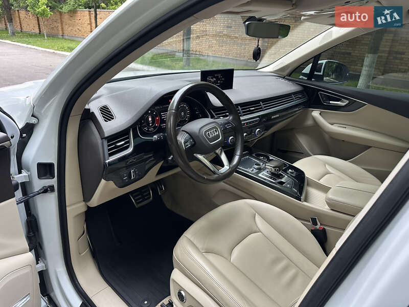 Внедорожник / Кроссовер Audi Q7 2018 в Днепре фото 43 Внедорожник / Кроссовер Audi Q7 2018 в Днепре