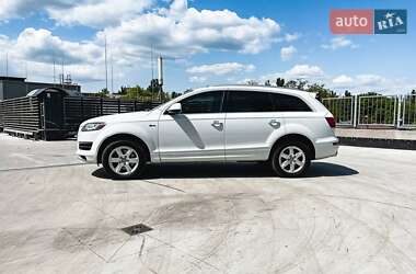 Внедорожник / Кроссовер Audi Q7 2014 в Киеве