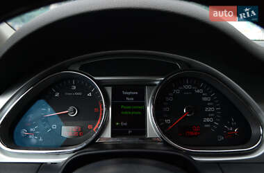 Внедорожник / Кроссовер Audi Q7 2011 в 