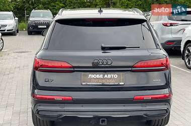 Внедорожник / Кроссовер Audi Q7 2019 в 