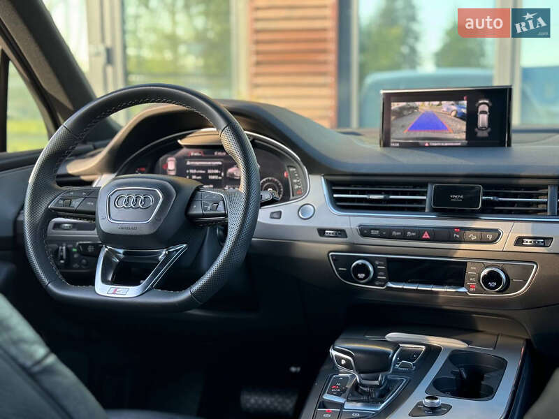 Внедорожник / Кроссовер Audi Q7 2016 в Львове