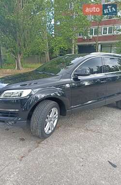 Внедорожник / Кроссовер Audi Q7 2007 в 