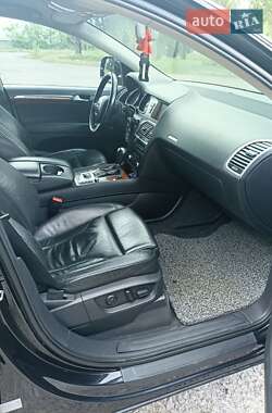 Внедорожник / Кроссовер Audi Q7 2007 в 