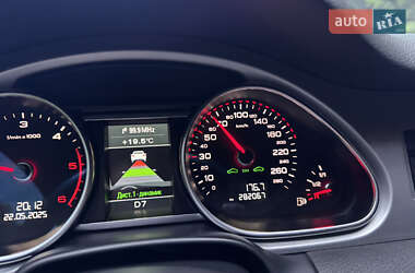 Внедорожник / Кроссовер Audi Q7 2011 в 