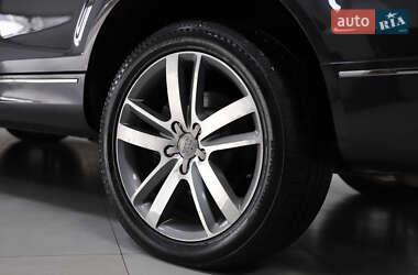 Внедорожник / Кроссовер Audi Q7 2014 в 