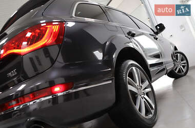 Внедорожник / Кроссовер Audi Q7 2014 в 