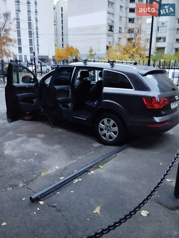 Внедорожник / Кроссовер Audi Q7 2007 в Киеве фото 5 Внедорожник / Кроссовер Audi Q7 2007 в Киеве