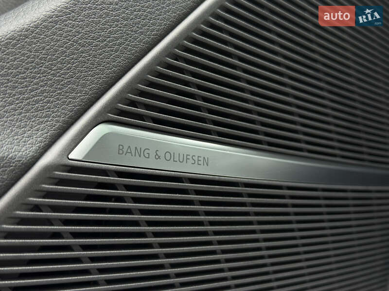 Внедорожник / Кроссовер Audi Q7 2025 в Киеве