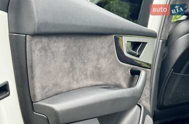 Внедорожник / Кроссовер Audi Q7 2018 в 