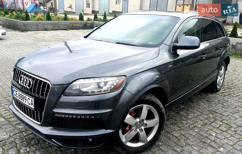 Позашляховик / Кросовер Audi Q7 2010 в 