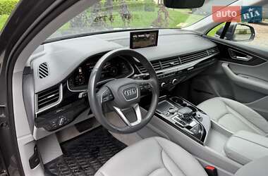 Внедорожник / Кроссовер Audi Q7 2019 в 