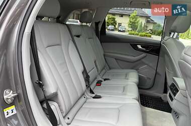 Внедорожник / Кроссовер Audi Q7 2019 в 