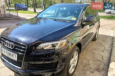 Позашляховик / Кросовер Audi Q7 2014 в Києві