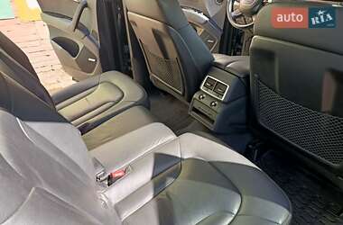 Позашляховик / Кросовер Audi Q7 2014 в 
