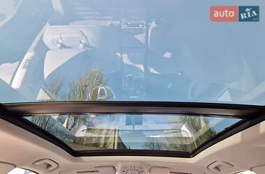 Внедорожник / Кроссовер Audi Q7 2016 в 