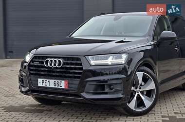 Внедорожник / Кроссовер Audi Q7 2018 в 