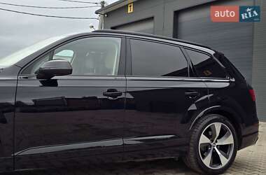 Внедорожник / Кроссовер Audi Q7 2018 в 
