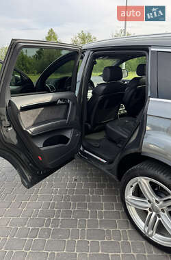 Внедорожник / Кроссовер Audi Q7 2013 в 