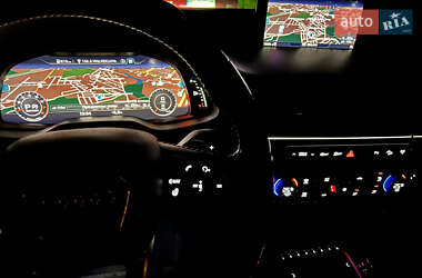 Внедорожник / Кроссовер Audi Q7 2016 в 