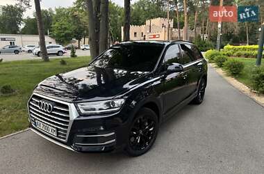 Позашляховик / Кросовер Audi Q7 2017 в Харкові