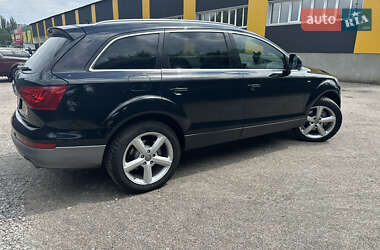Внедорожник / Кроссовер Audi Q7 2009 в 