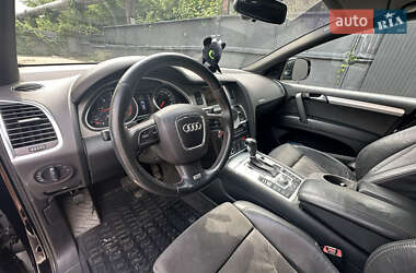 Внедорожник / Кроссовер Audi Q7 2009 в 