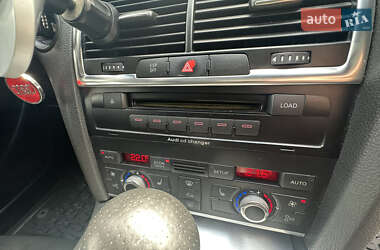 Внедорожник / Кроссовер Audi Q7 2009 в 