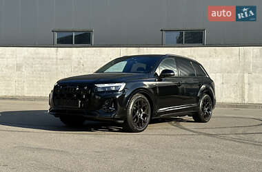 Внедорожник / Кроссовер Audi Q7 2025 в 