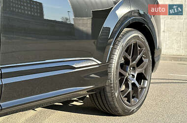 Внедорожник / Кроссовер Audi Q7 2025 в 