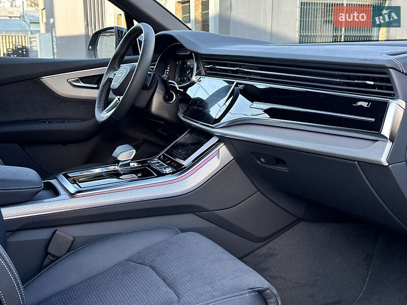 Внедорожник / Кроссовер Audi Q7 2025 в Киеве