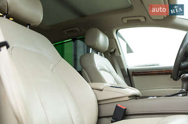 Внедорожник / Кроссовер Audi Q7 2015 в 