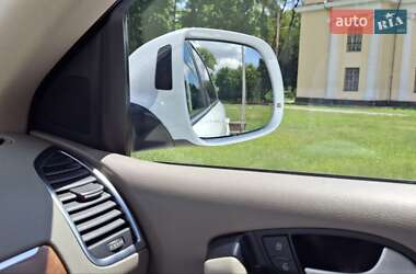 Внедорожник / Кроссовер Audi Q7 2013 в 