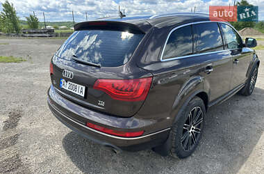 Внедорожник / Кроссовер Audi Q7 2011 в 