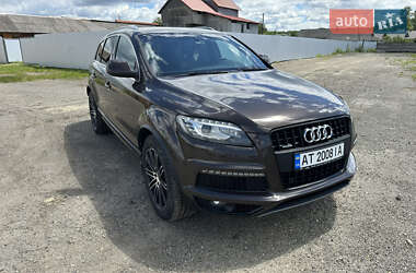 Внедорожник / Кроссовер Audi Q7 2011 в 
