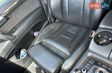 Внедорожник / Кроссовер Audi Q7 2011 в 