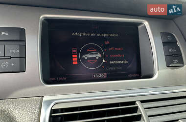 Внедорожник / Кроссовер Audi Q7 2011 в 