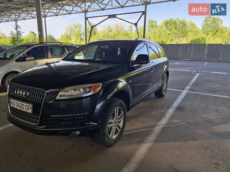 Позашляховик / Кросовер Audi Q7 2007 в Харкові