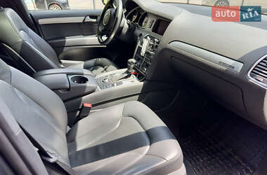Внедорожник / Кроссовер Audi Q7 2014 в 