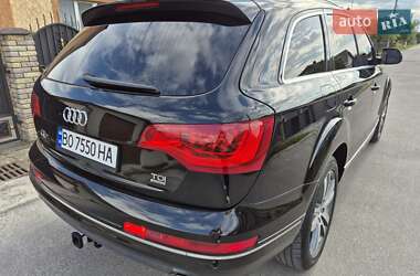 Внедорожник / Кроссовер Audi Q7 2014 в 