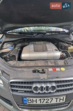 Внедорожник / Кроссовер Audi Q7 2006 в 
