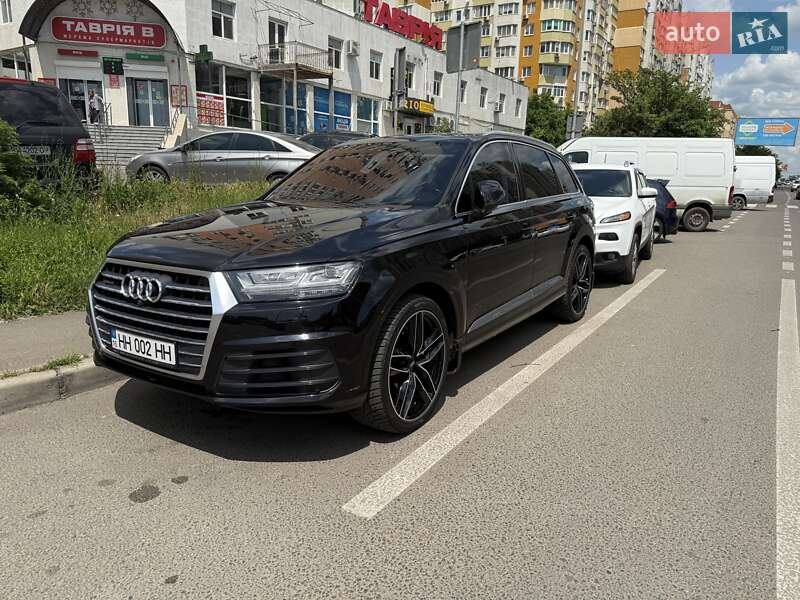 Внедорожник / Кроссовер Audi Q7 2017 в Одессе