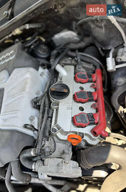 Внедорожник / Кроссовер Audi Q7 2012 в 
