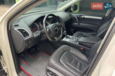 Внедорожник / Кроссовер Audi Q7 2008 в 