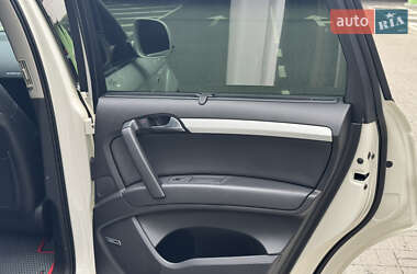 Внедорожник / Кроссовер Audi Q7 2008 в 