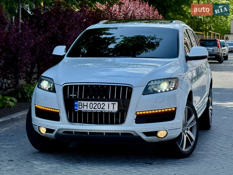 Внедорожник / Кроссовер Audi Q7 2014 в Одессе
