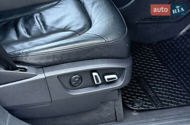 Позашляховик / Кросовер Audi Q7 2014 в 