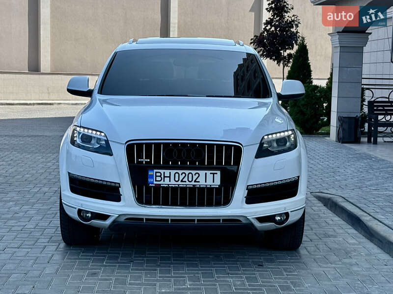 Внедорожник / Кроссовер Audi Q7 2014 в Одессе