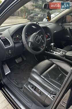 Внедорожник / Кроссовер Audi Q7 2006 в 