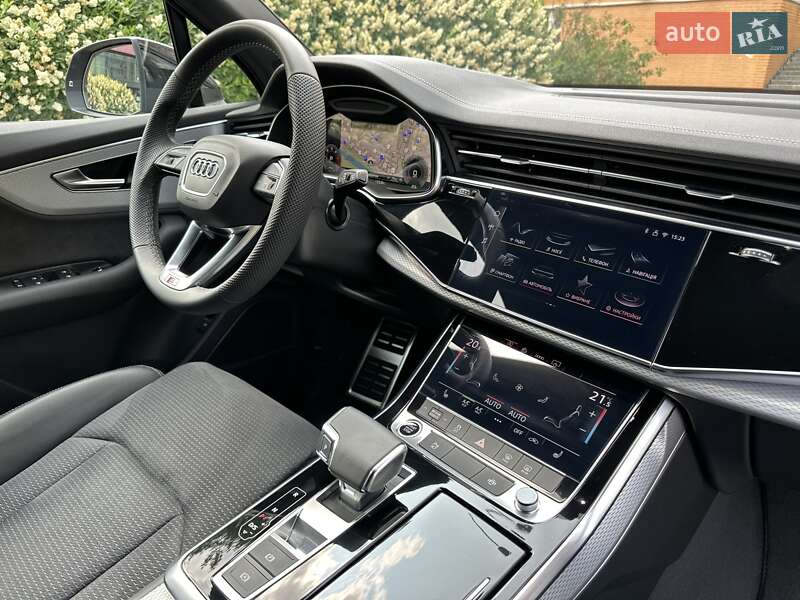 Внедорожник / Кроссовер Audi Q7 2024 в Киеве