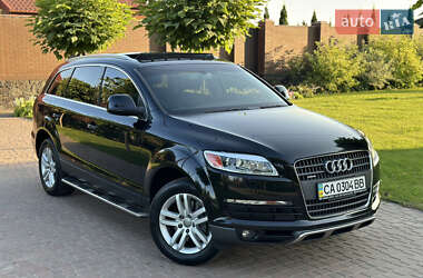 Позашляховик / Кросовер Audi Q7 2008 в 